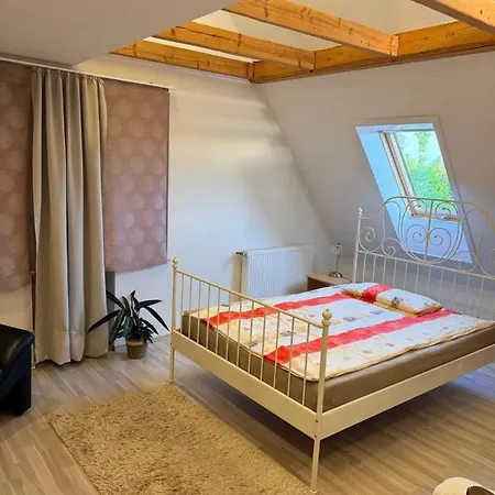 Haus Mit Bleibendem Wert In Holiday home Garbsen